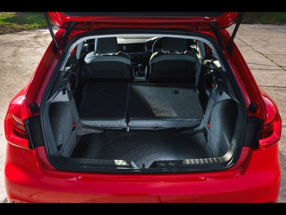 Audi A1 Sportback 30 TFSI Sport [2019] 005