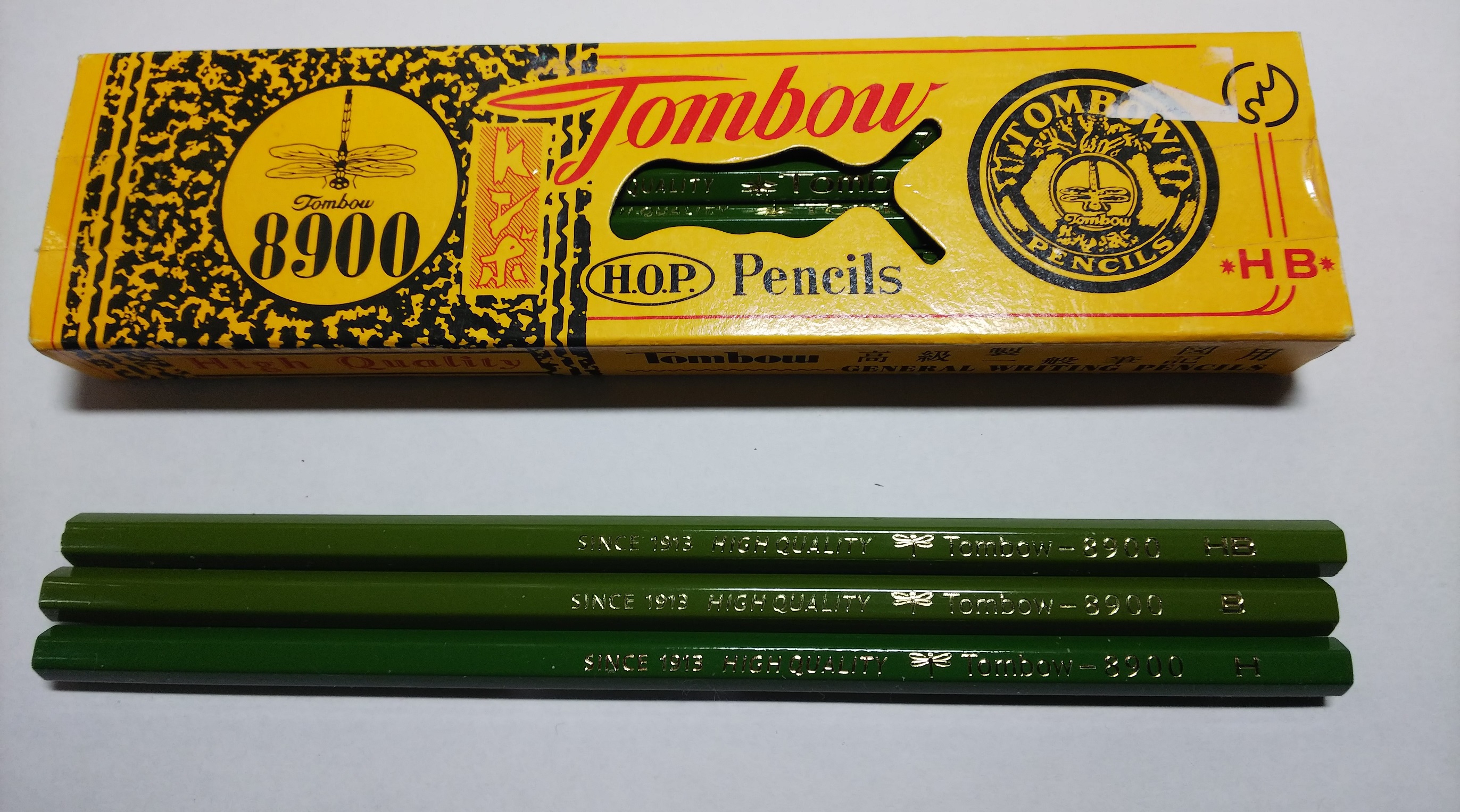 トンボ鉛筆 8900 - 鉛筆日和