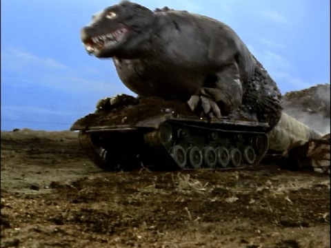 戦車怪獣 恐竜戦車